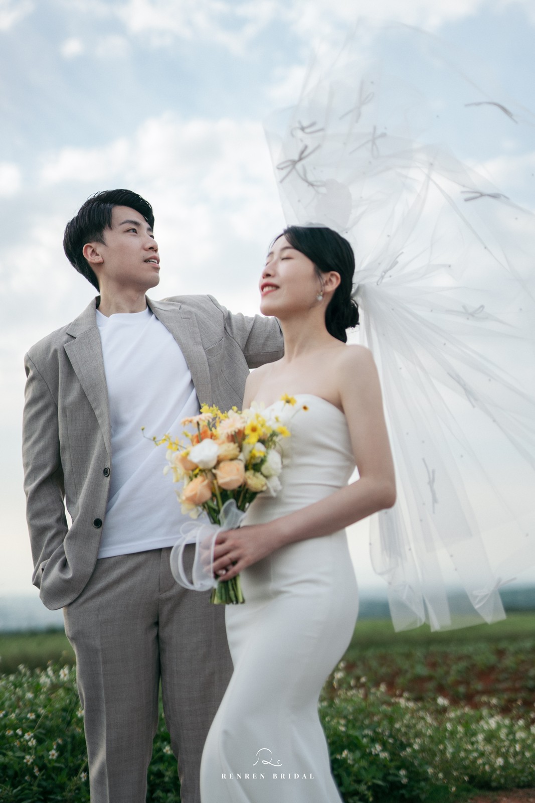 台中婚紗攝影,台中婚紗拍攝,台中婚紗,婚紗 基地,婚紗基地,台中婚紗工作室,台中婚紗推薦,台中拍婚紗,輕婚紗,海邊婚紗,仙女棒婚紗照